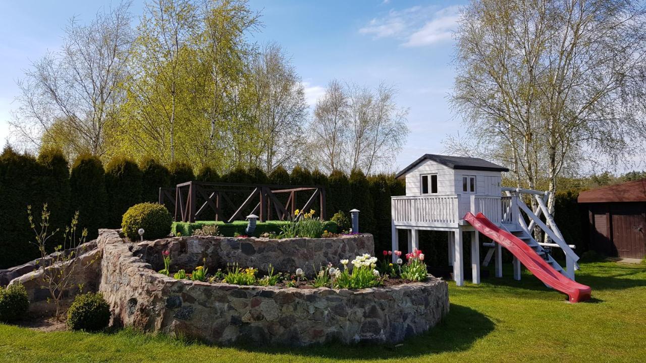Villa Dom W Skowronkach à Sasino Extérieur photo